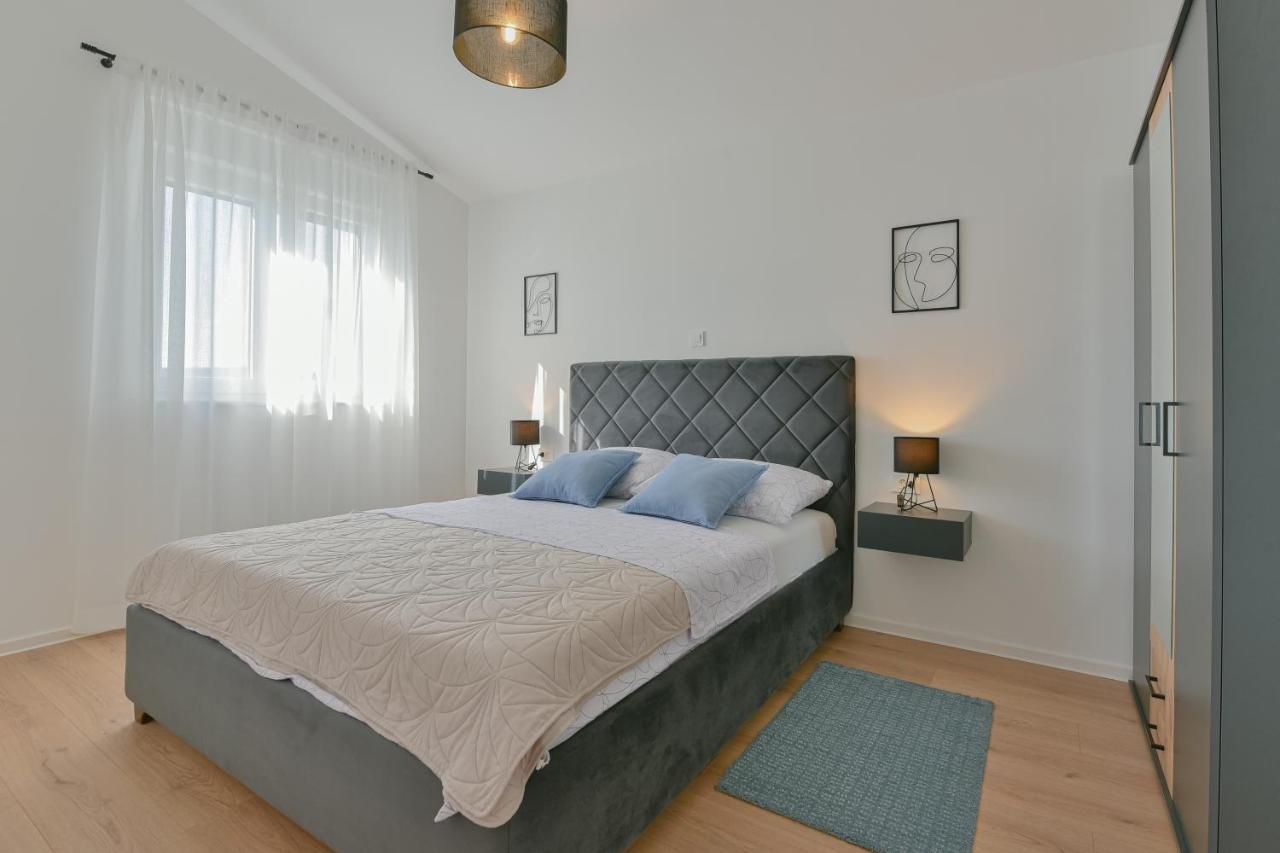 Apartments Noa Sukošan Exteriér fotografie